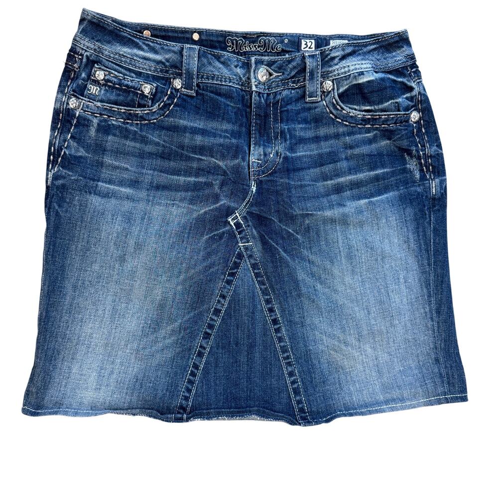 Miss Me Skirt Size 32